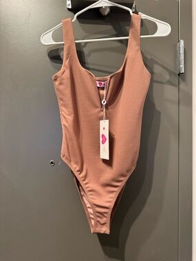 Buddy Love Bodysuit in Dusty Rose